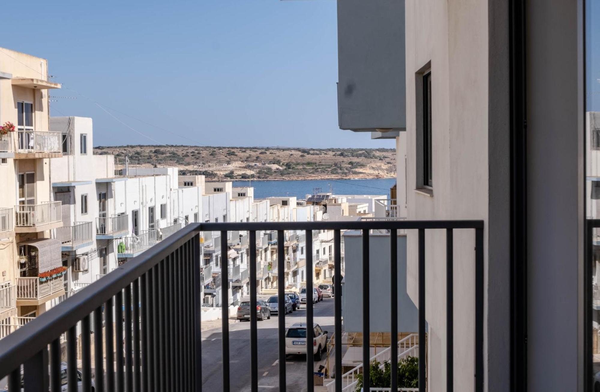 Mellieha, Luxury 3 Bedroom Azure Maisonette Apartment *