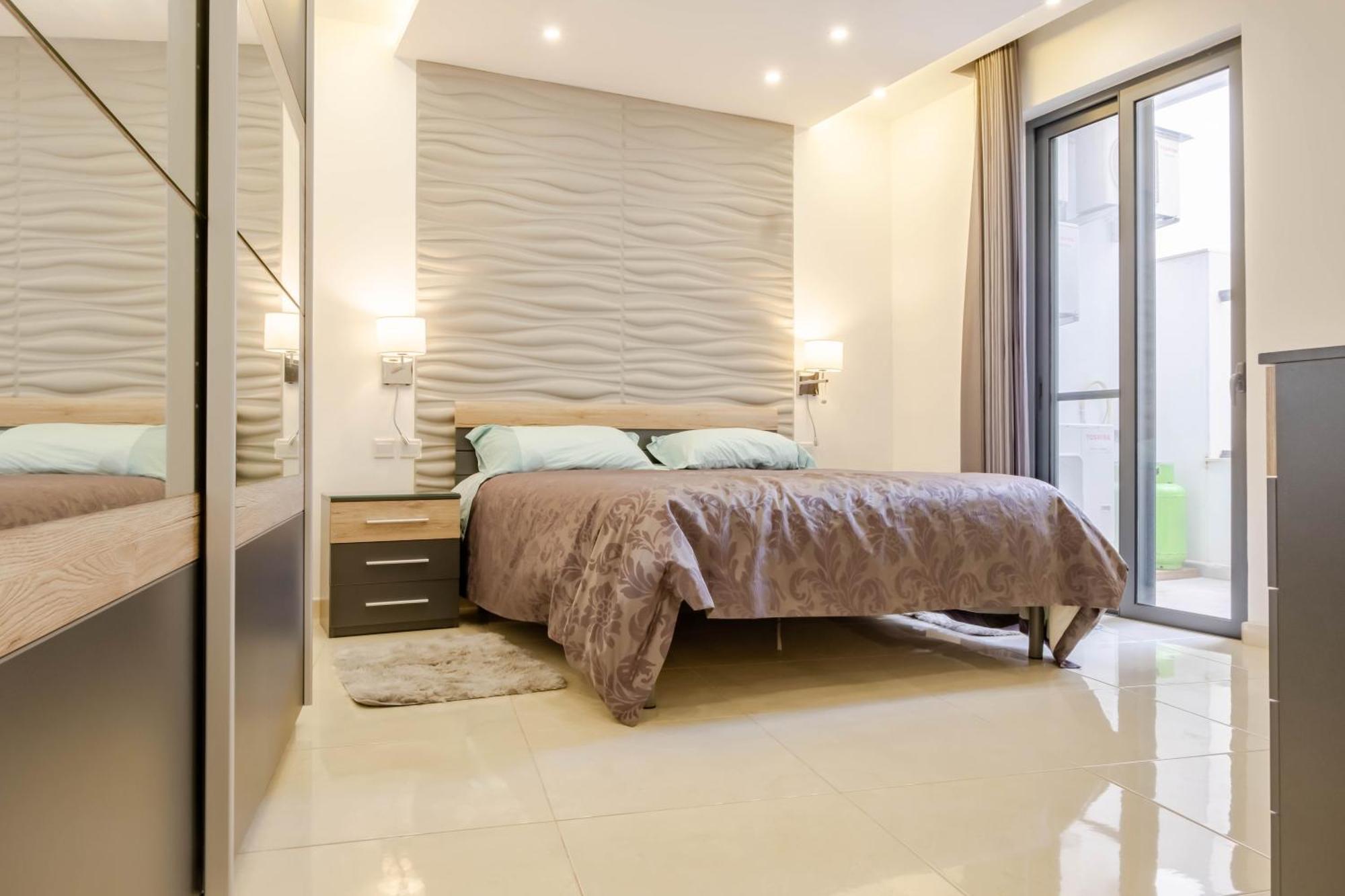 Mellieha, Luxury 3 Bedroom Azure Maisonette Apartment Mellieha